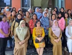 Bupati Berau Serahkan Hibah Peralatan Industri Kecil Menengah