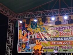 Sri Juniarsih Buka Pagelaran Seni dan Budaya Peringatan HUT Teluk Bayur Ke 112