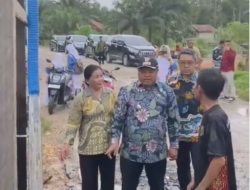 Wakil Bupati Gamalis dan Dirut Perumda Batiwakkal Tinjau Sumber Air Bersih di Kampung Tepiah Buah