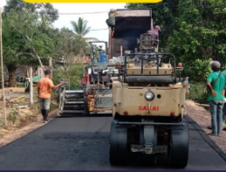Kembali Dinas PUPR Berau Tuntas  Muluskan Jalan di Dua Kampung Kecamatan Gunung Tabur