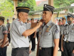 Lapas Pamekasan Gelar Apel Pagi Dan Penyematan Naik Pangkat Pegawai