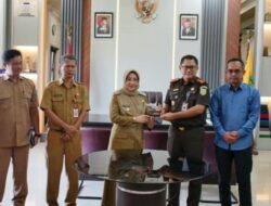 Pemkab Berau Bersama Kejari Negeri Berau Teken MoU ’Tentang Penanganan Masalah Hukum Bidang Perdata dan Tata Usaha Negara’