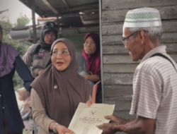 Turun Langsung Berikan Bantuan Korban Kebakaran di Gang Unyil,  Sri Juniarsih : Berpesan Agar Musibah Ini Dijadikan Pelajaran Berharga