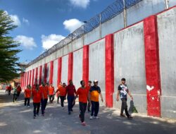 Jaga Kebugaran Tubuh, Jajaran Lapas Pamekasan Laksanakan Jalan Santai