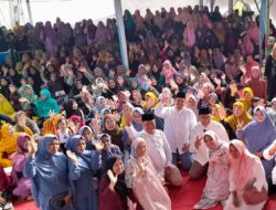Semangat Ibu-Ibu untuk Bertemu Asri Ludin Tambunan di Maulid Akbar Tanjung Morawa