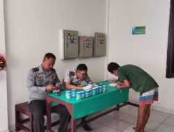 Lapas Narkotika Kelas IIA Pamekasan Kanwil Kemenkumham Jatim Kembali Gelar Tes Urine Secara Acak kepada Warga Binaan