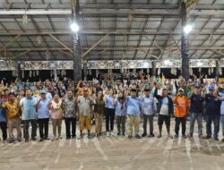 Tawarkan Program Pendidikan dan Kesehatan , Madri Pani – Agus Wahyudi Kampanye di Kampung Tepian Buah