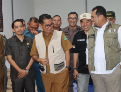 Pastikan Pilkada 2024 Berjalan Lancar : Ketua DPRD Kaltim Bersama Pj Gubernur Kaltim Tinjau Gudang Logistik Pilkada