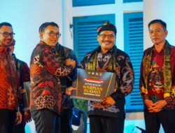 Pemprov Kaltara Terima Penghargaan AWBI Tahun 2024 dari Menteri Kebudayaan RI Fadli Zon