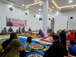 Sumadi Reses di RT 18 Gang Borobudur Kelurahan Bugis, Warga Minta Perbaikan Jalan