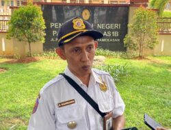 Kasus Eks PJKA Kelurahan Patemon Satpol PP Pamekasan Ajukan Tiga Orang Terdakwa ke Pengadilan Negeri Pamekasan.