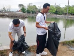 Azana Style Hotel Pamekasan Lakukan Kegiatan Bersih Bersih di Wisata Capak Desa Pandan.