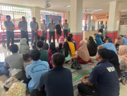 Lapas Narkotika Kelas IIA Pamekasan Melaksanakan Bakti Sosial Pembagian Paket Sembako