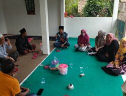 Turut Berdukacita, IWO Pamekasan Takziah Ke Rumah Korban Peristiwa Petasan 