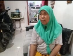 Seorang Nenek Penjual Rujak Jadi Korban Hipnotis Aksi Pelaku Terekam CCTV 