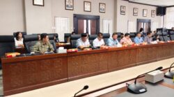 Suasana RDP Komisi IV DPRD Kaltim dengan Dinas Pendidikan, Selasa (10/6/2025)