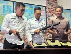 Kesiapsiagaan Lapas Narkotika Pamekasan, 20 Senjata Dicek dan Dirawat untuk Menjaga Keamanan