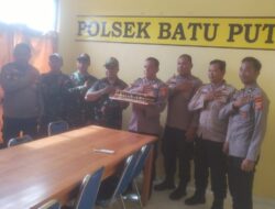 Beri Ucapan Selamat, Anggota Koramil 0902- 10/Batu Putih ‘Serbu’ Markas Polsubsektor Batu Putih
