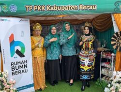 Kolaborasi TP PKK Kabupaten Berau dan Rumah BUMN Berau di UMKM Festival 2025