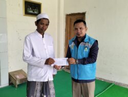 PLN UP3 Madura Rayakan HUT RI ke-80 dengan Kepedulian untuk Guru Ngaji
