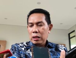 Agus Aras Desak USB di Kutim Atasi Krisis PPDB