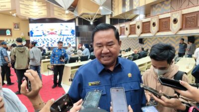 Wakil Ketua I DPRD Kaltim, Ekti Imanuel