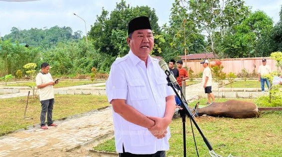 Wakil Ketua DPRD Kaltim, Ekti Imanuel