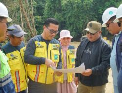 Dinas PUPR Berau Jalankan Tujuh Proyek Infrastruktur Rp150 Miliar di Teluk Sumbang