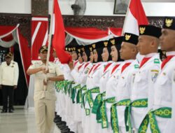Pemkab Sampang Kukuhkan 50 Anggota Paskibraka untuk HUT RI ke-80
