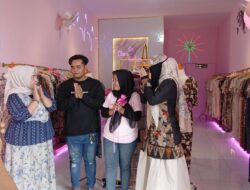 Dukungan Nyai Tinuk untuk Butik Clara Fashion Pamekasan, Wujudkan UMKM Berkualitas