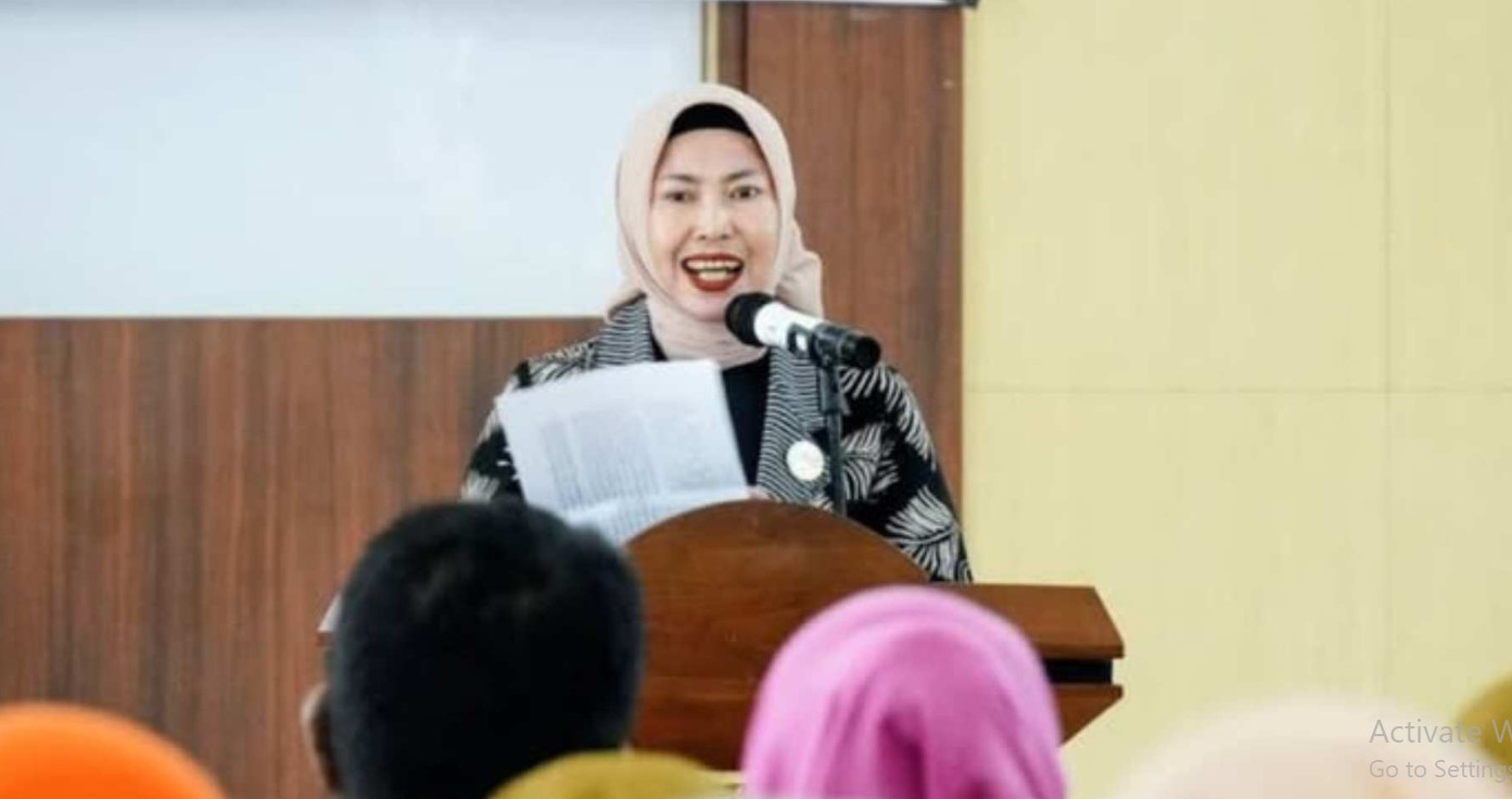 Ketua Tim Pembina Posyandu Kota Bontang, Nur Kalbi, saat menghadiri Gerakan Posyandu Aktif dalam rangka memperingati Hari Kesehatan Nasional ke-61, Kamis (13/11/2025