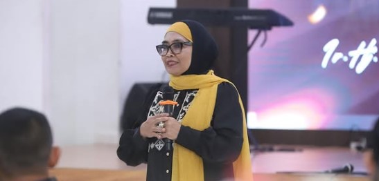 Wali Kota Bontang Neni Moerniaeni