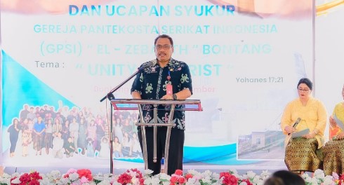 Penjabat Sementara (Pjs.) Sekretaris Daerah Kota Bontang, Ahmad Suharto resmikan Gedung GPSI El-Zebaoth