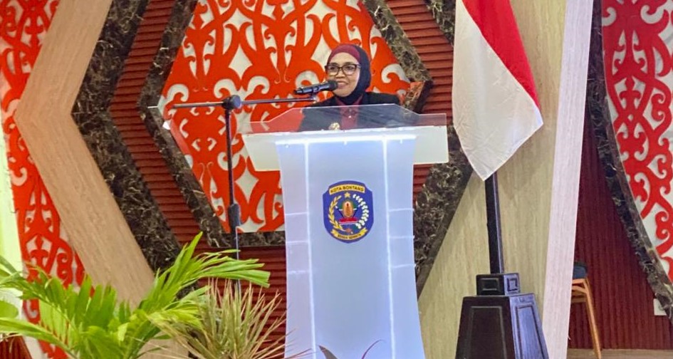 Wali Kota Bontang Dr. Hj. Neni Moerniaeni, Sp.OG