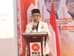Rakerwil PKS Kaltim Berlangsung Khidmat 