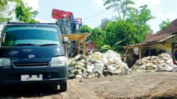 Marak Pengolahan Emas ‘Ilegal’ di Lumajang, Dalih Buang Limbah Di tanah Sendiri 