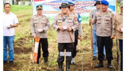 Polresta Cirebon Tanam Jagung Serentak Dukung Program Swasembada Pangan Nasional