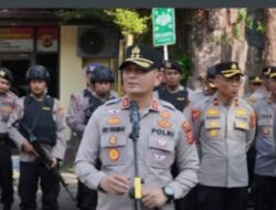 Kapolres Cirebon Kota Kawal Euforia Bobotoh, Rayakan Gelar Persib Tanpa Aksi Anarkis.
