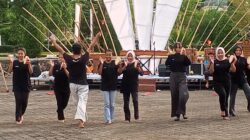 Gandang Lasuang Bergema Lagi, Festival Padusi Hidupkan Tradisi Perempuan Minangkabau di Pasbar.