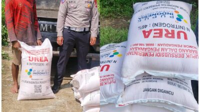 Dukung Ketahanan Pangan, Satlantas Polres Kuningan Berikan Bantuan Pupuk bagi Petani Desa Cibulan