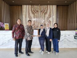 Lewati Audit Ketat, Front One and Azana Style Hotel Madura Resmi Menyandang Status Hotel Bersertifikat Halal