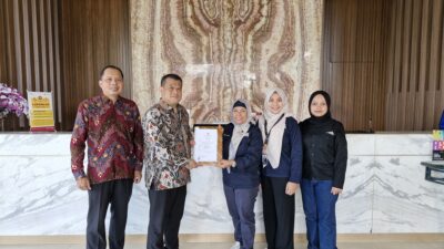 Lewati Audit Ketat, Front One and Azana Style Hotel Madura Resmi Menyandang Status Hotel Bersertifikat Halal