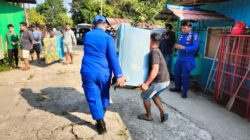 Satpolairud Polres Kutai Barat Turun Langsung Evakuasi Warga dan Dirikan Tenda Darurat di Lokasi Longsor Muara Bunyut
