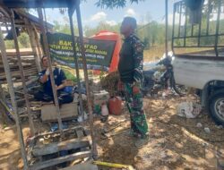 Upaya TNI AD Penuhi Kebutuhan Air Bersih Warga P’amekasan, Babinsa Palengaan Kawal Pengeboran Air di Pesantren,Tembus Tanah Berbatuan 