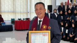 180 KM PP Demi Kuliah, Ayah 3 Anak Asal Sampang Sabet IPK 4,00 di UNIRA