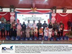 Bupati Sampang Lantik Pengurus PMI Kecamatan se- Kabupaten Sampang di Momentum HUT PMI Ke-81