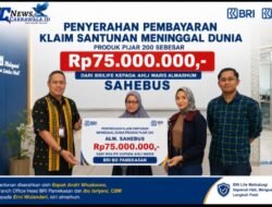 Brilife Tepati Komitmen, Bayarkan Klaim Rp 75 Juta Kepada Ahli Waris Nasabah Korban Kecelakaan di Pamekasan 