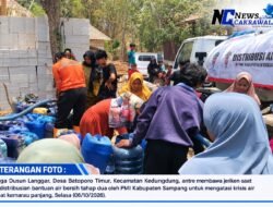 PMI Sampang Kembali Salurkan Air Bersih Tahap Dua untuk Warga Terdampak Kekeringan di Batoporo Timur