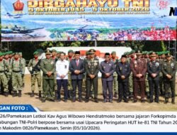 TNI Kuat Bersama Rakyat, Dandim Pamekasan Pimpin Langsung Upacara HUT ke-81 di Makodim