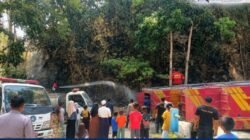 Diduga Puntung Rokok, Api Lahap 50 Meter Persegi Hutan Bambu di Jrengik dalam Satu Jam